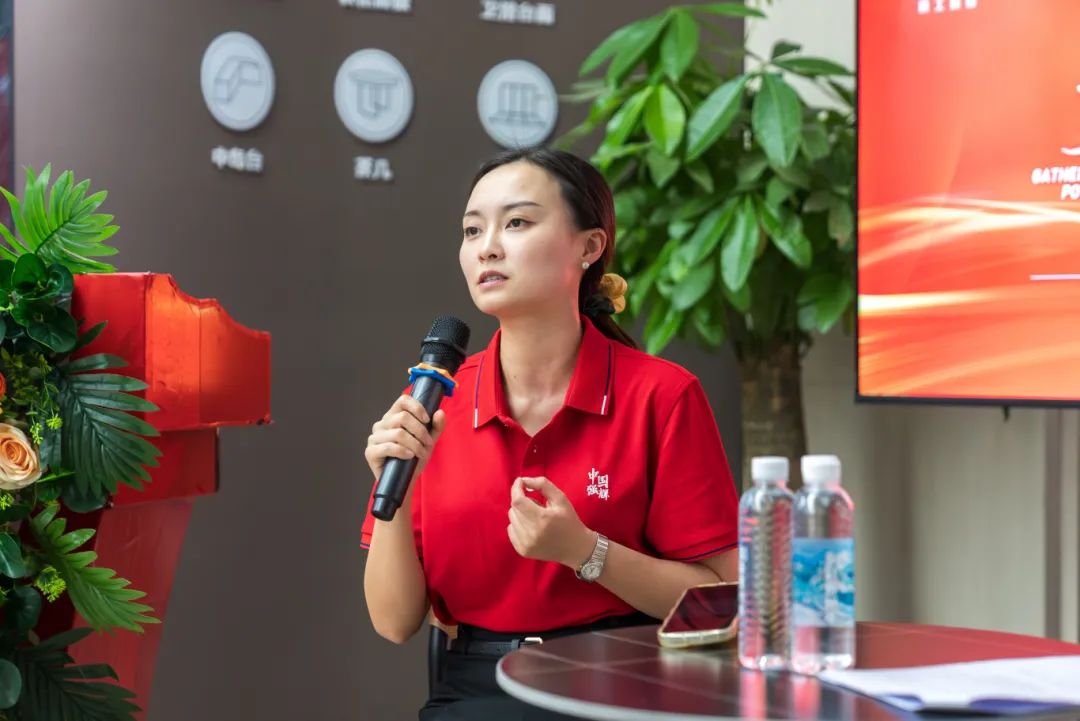 聚勢共鑒?標(biāo)桿領(lǐng)航 | 強(qiáng)輝2025區(qū)域培訓(xùn)峰會(huì)暨美學(xué)賦能行動(dòng)貴陽站順利結(jié)束！(圖15)